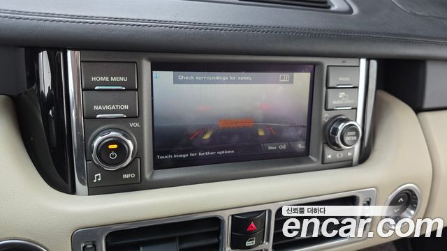 Land Rover Range Rover 2010 — photo 16