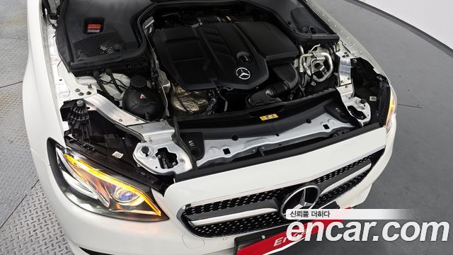Mercedes-Benz E-Class 2018 — photo 6