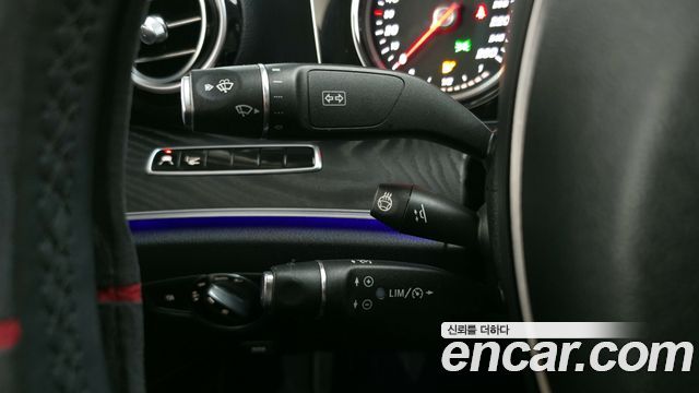 Mercedes-Benz E-Class 2018 — photo 18