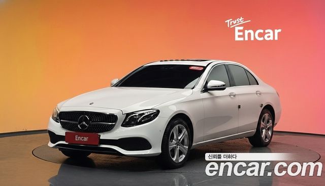Mercedes-Benz E-Class 2018 — photo 1
