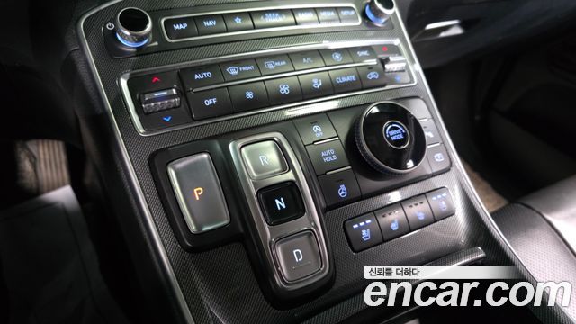 Hyundai Santafe 2021 — photo 9