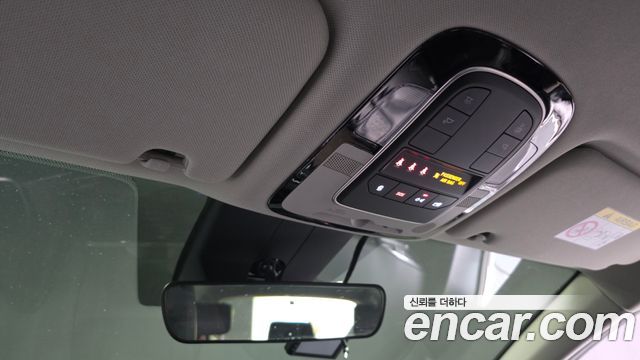 Hyundai Santafe 2021 — photo 18