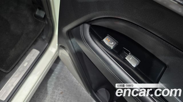 KG Mobility Rexton 2019 — photo 19