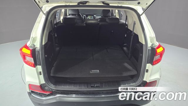 KG Mobility Rexton 2019 — photo 20