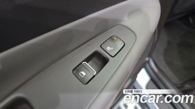 Hyundai Santafe 2019 — photo 17