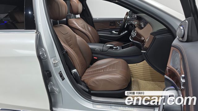 Mercedes-Benz S-Class 2018 — photo 11