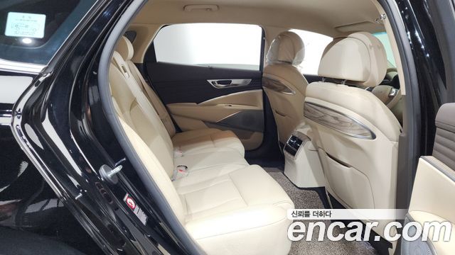 Kia K9 2025 — photo 12