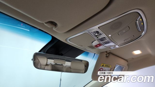 Kia K9 2025 — photo 18
