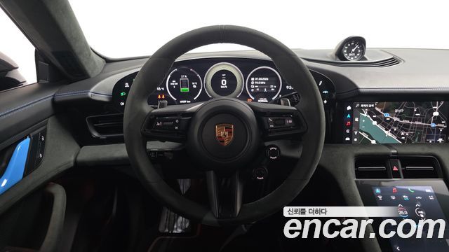 Porsche Taycan 2025 — photo 13