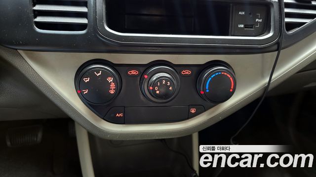 Kia morning 2012 — photo 16