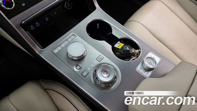 Genesis GV80 2024 — photo 9