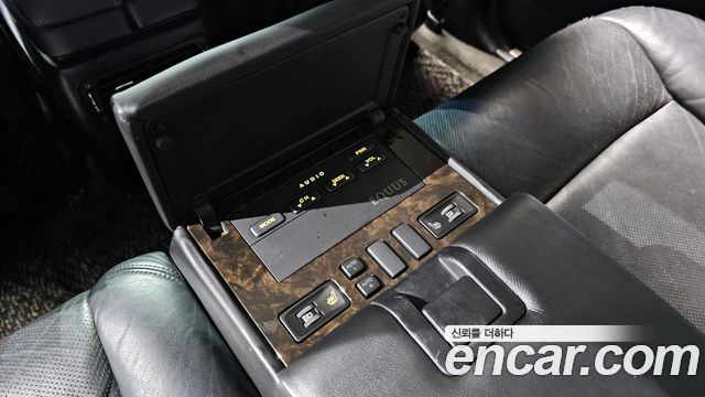 Hyundai Equus 2007 — photo 19