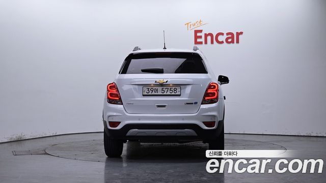Chevrolet Korea Trax 2018 — photo 4