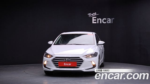 Hyundai AVANTE 2017 — photo 3