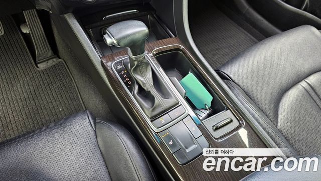 Kia K5 2016 — photo 9