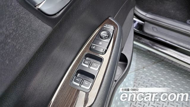 Kia K5 2016 — photo 18