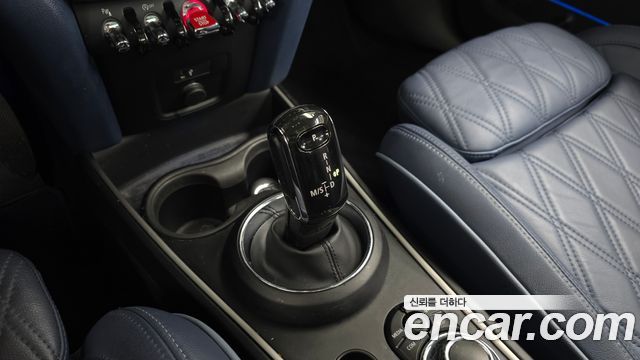 Mini Countryman 2023 — photo 9