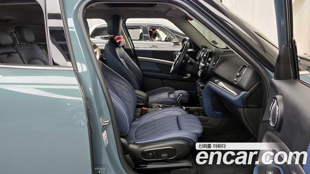 Mini Countryman 2023 — photo 11
