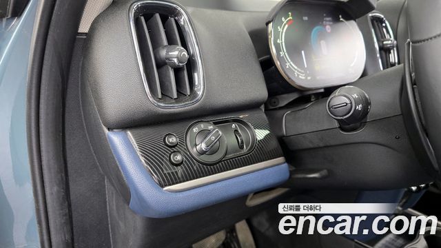 Mini Countryman 2023 — photo 17