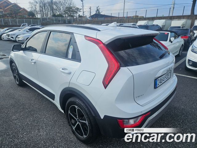 Kia Niro 2025 — photo 7