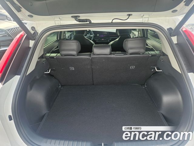 Kia Niro 2025 — photo 16