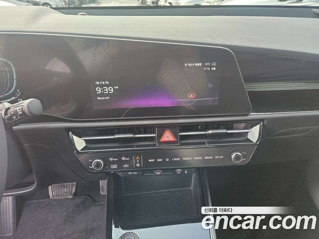 Kia Niro 2025 — photo 18