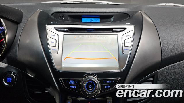 Hyundai AVANTE 2011 — photo 13