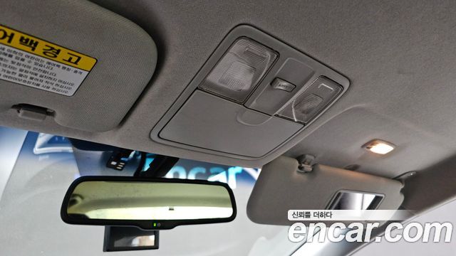 Hyundai AVANTE 2011 — photo 17