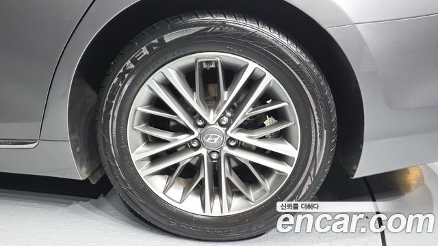 Hyundai Grandeur 2018 — photo 5