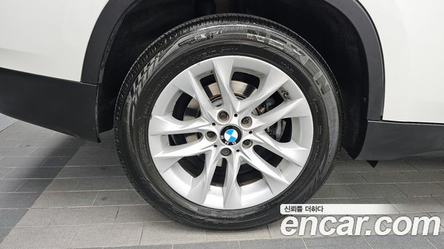 BMW X1 2015 — photo 5