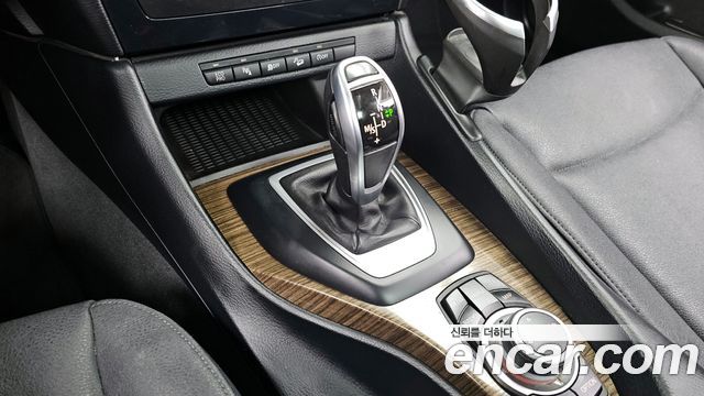 BMW X1 2015 — photo 9