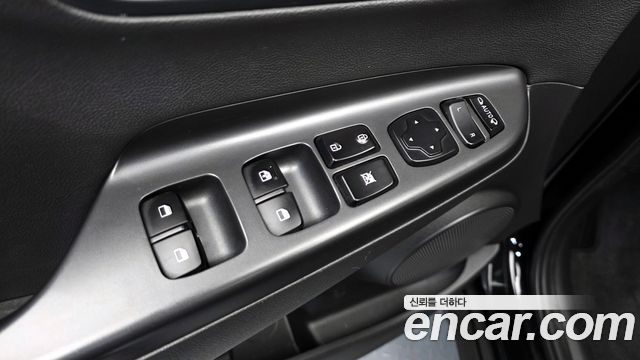 Hyundai Kona 2018 — photo 11