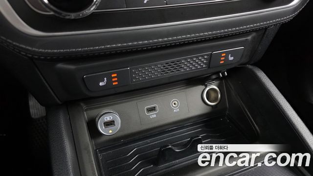 KG Mobility Rexton 2018 — photo 17