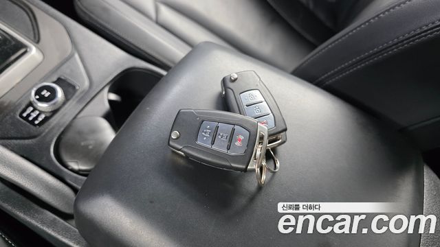 KG Mobility Rexton 2018 — photo 19