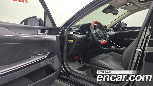 Kia K5 2020 — photo 12