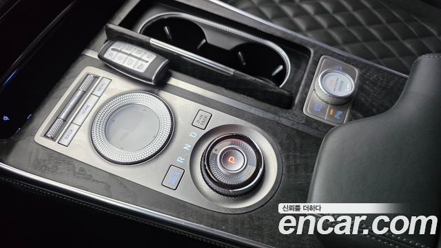 Genesis GV80 2022 — photo 9