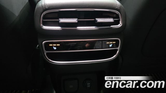 Genesis GV80 2022 — photo 18