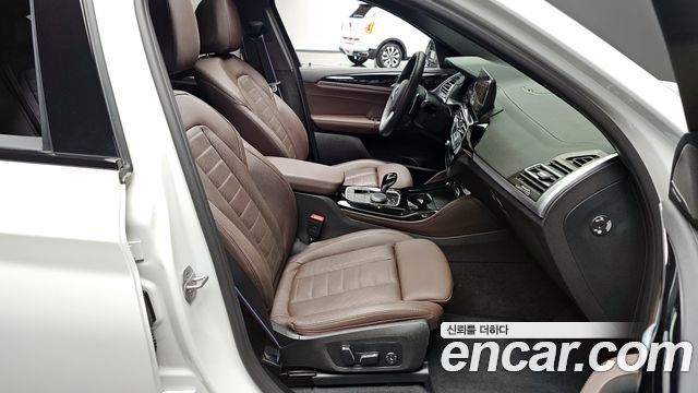 BMW X4 2025 — фото 10