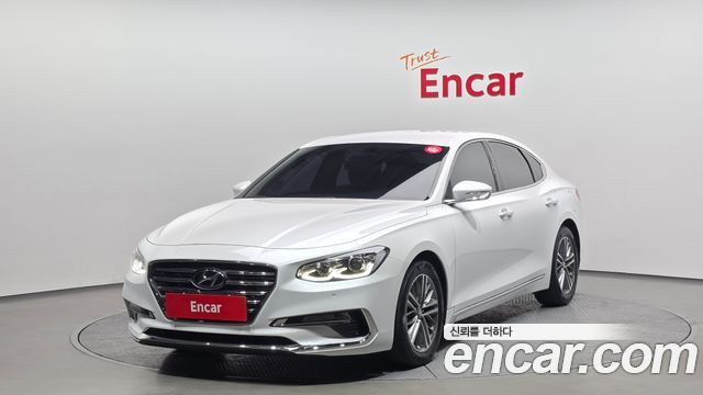 Hyundai Grandeur 2018 — photo 1