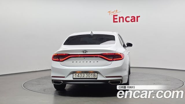 Hyundai Grandeur 2018 — photo 4