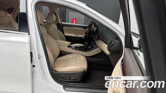 Hyundai Grandeur 2018 — photo 11