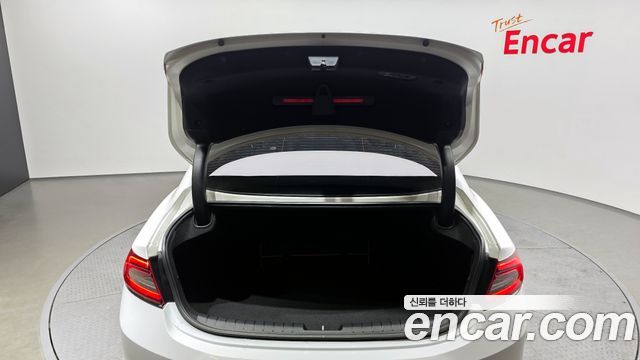 Hyundai Grandeur 2018 — photo 20