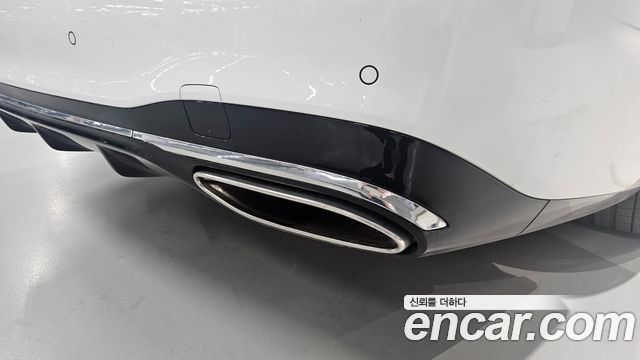 Mercedes-Benz S-Class 2025 — photo 11