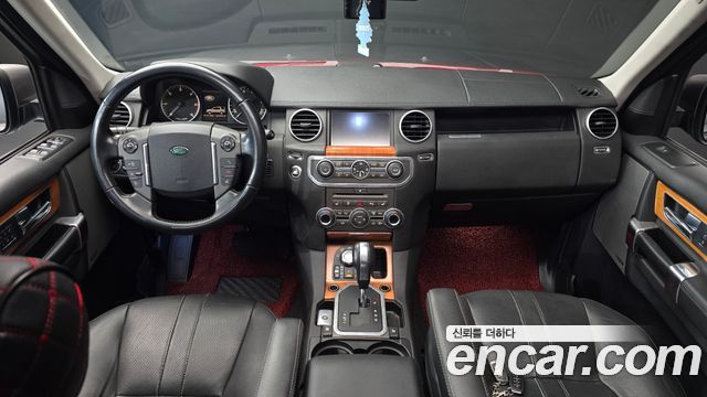 Land Rover Discovery 2011 — photo 7