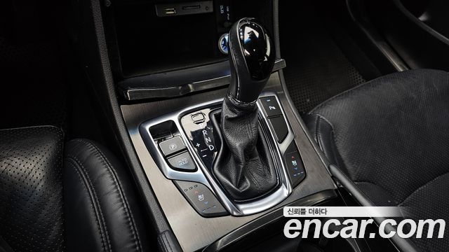 Hyundai Grandeur 2015 — photo 9