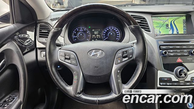 Hyundai Grandeur 2015 — photo 13