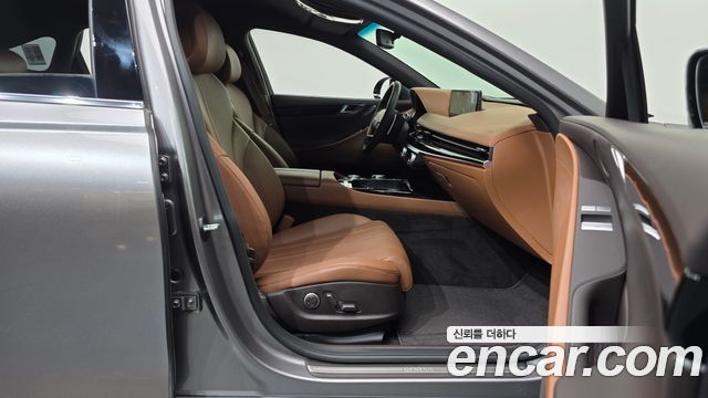 Genesis G80 2023 — photo 11