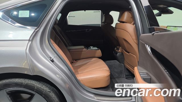 Genesis G80 2023 — photo 12