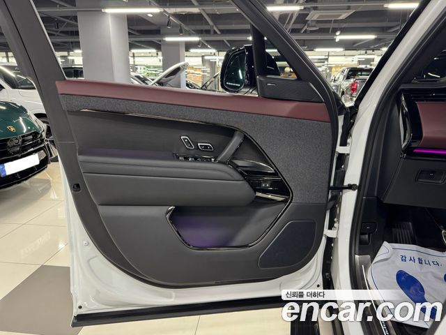 Land Rover Range Rover Sport 2023 — photo 7