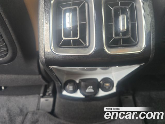 Kia Sorento 2022 — photo 19